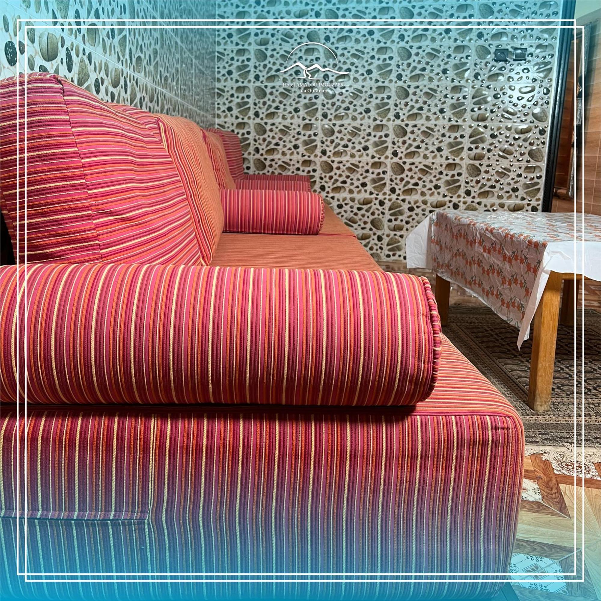 Hotel Amalou Imouzzer des Ida Outanane Extérieur photo